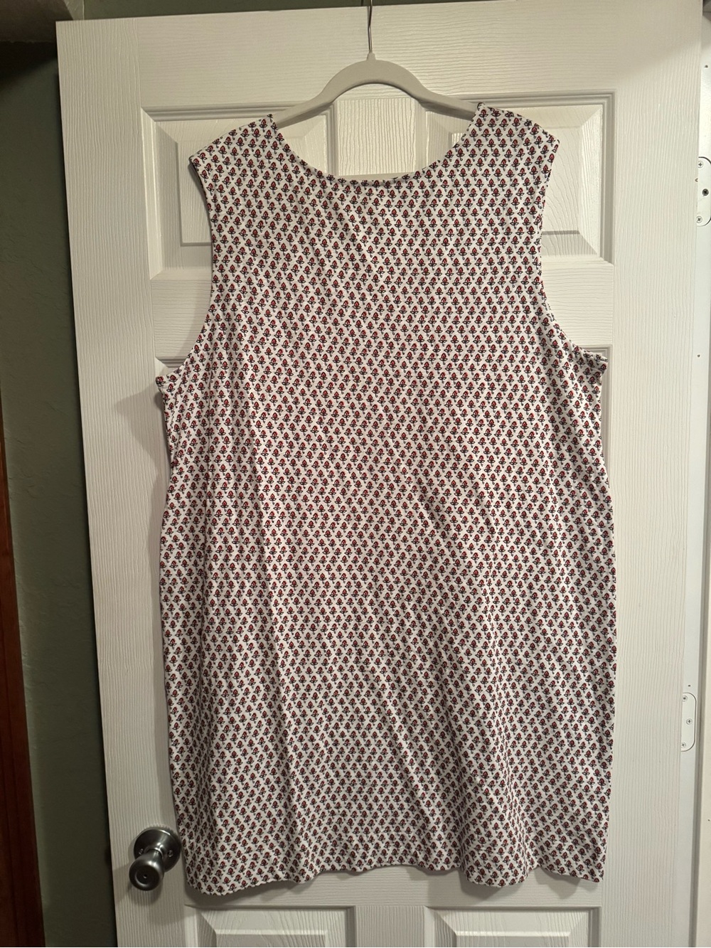 NWT Boden Sz 20-22R White V-Back Midi Dress with Red & Black Floral Motif